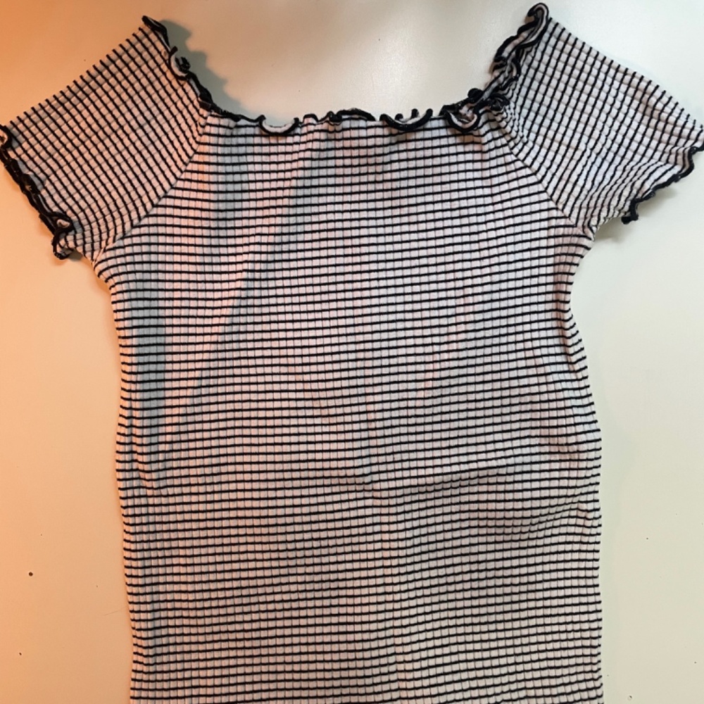 Zara - Picture 3 of 3